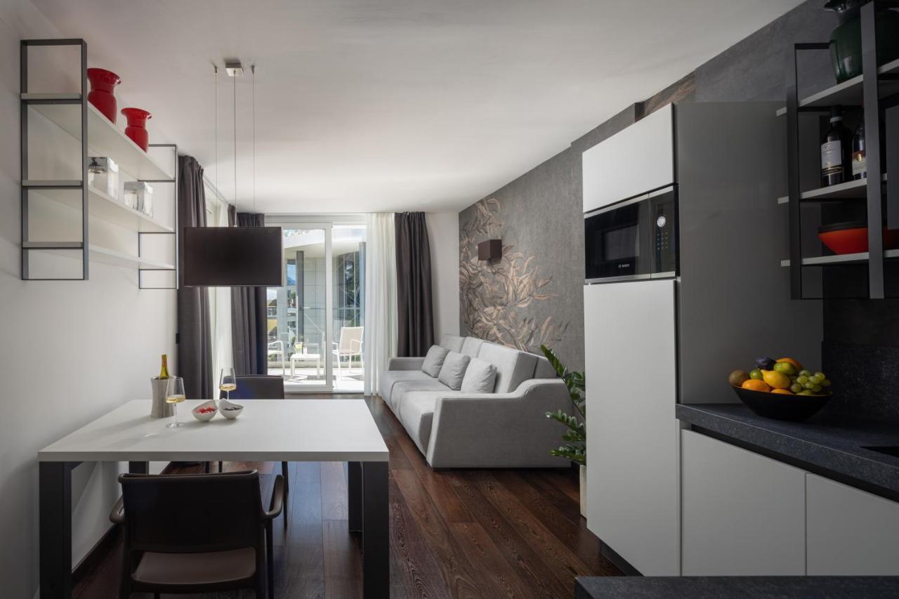 Aris Apartments & Sky Pool - Tonelli Hotels - Adult Friendly Рива дел Гарда Екстериор снимка