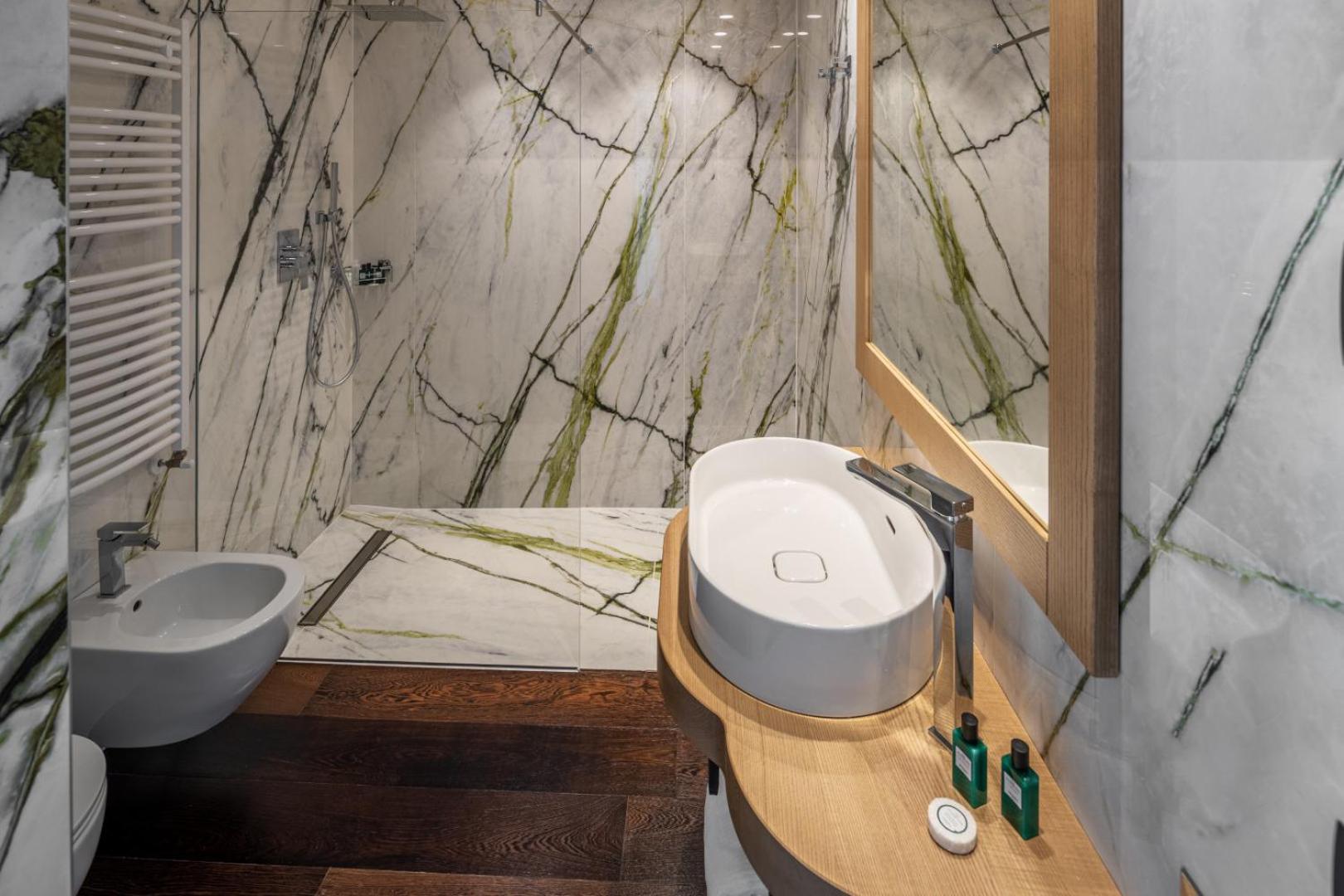 Aris Apartments & Sky Pool - Tonelli Hotels - Adult Friendly Рива дел Гарда Стая снимка
